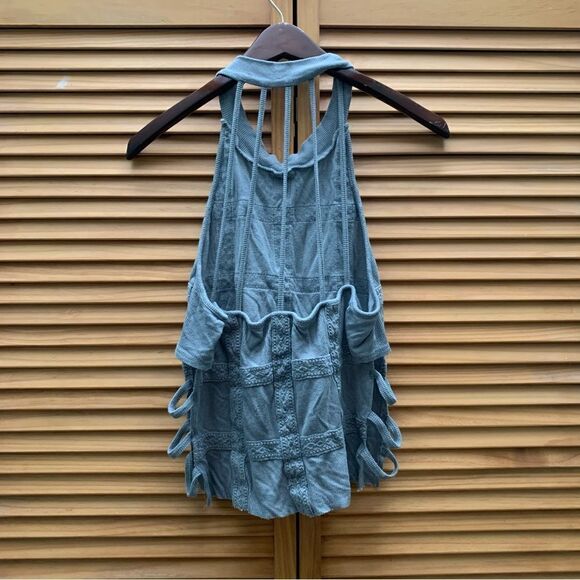 POL High Neck Tank Top Size Small - Picture 5 of 6